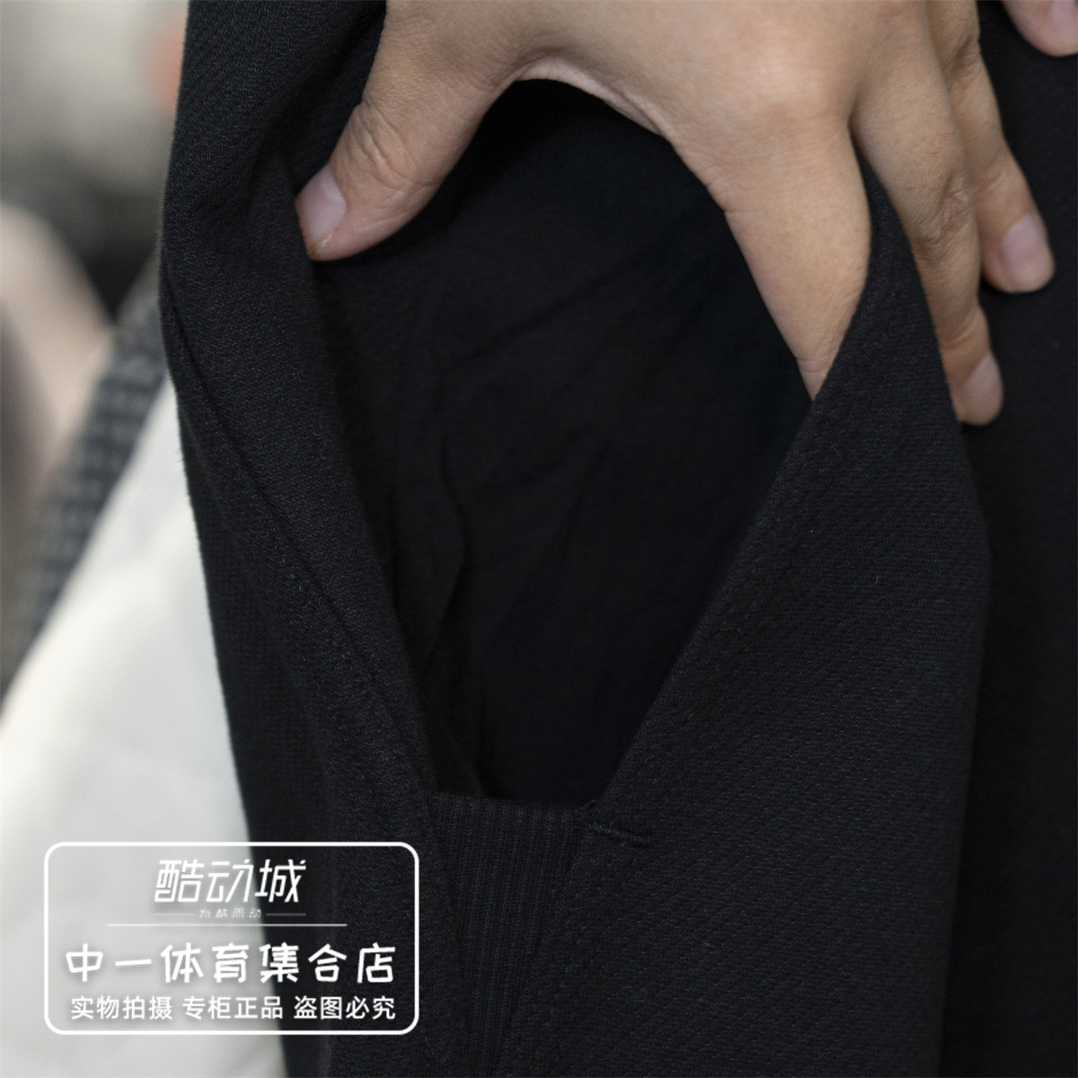 李宁加绒运动裤女2025冬季新款保暖锁温宽松休闲束脚卫裤AKLV822,淘宝优惠券,粉丝福利购,淘宝优惠卷