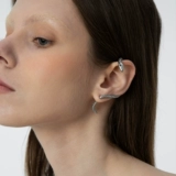 Черноловый/черный головы змеиные серьги с серьгами для девушек дизайн ухо, висящие европейские и американские панк -мужчины, преувеличенные нишевые темные