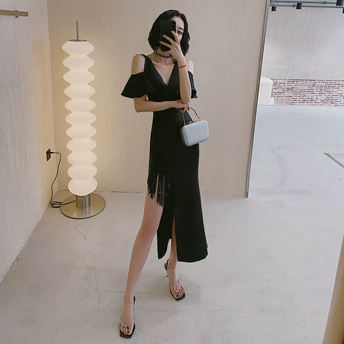 Черное вечернее платье, крой «рыбий хвост»