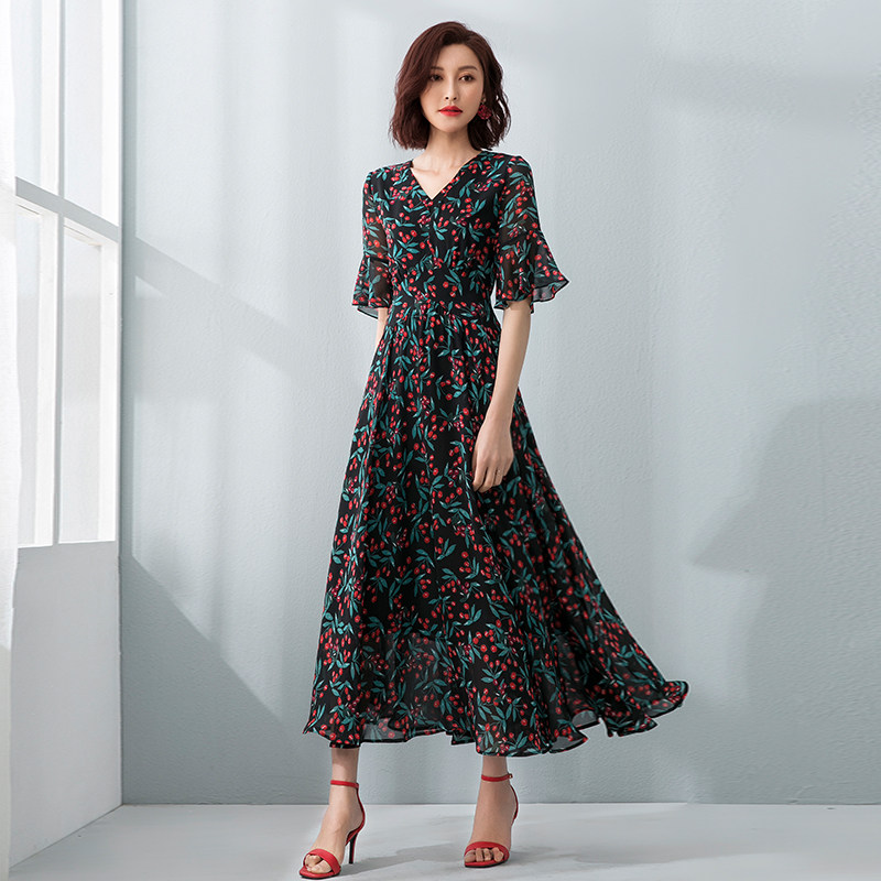 樱桃碎花雪纺女夏2020新款气质长裙 美妃雅连衣裙