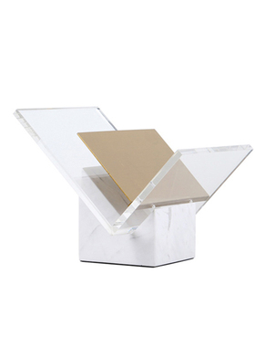 现代简约轻奢透明亚克力书架摆件