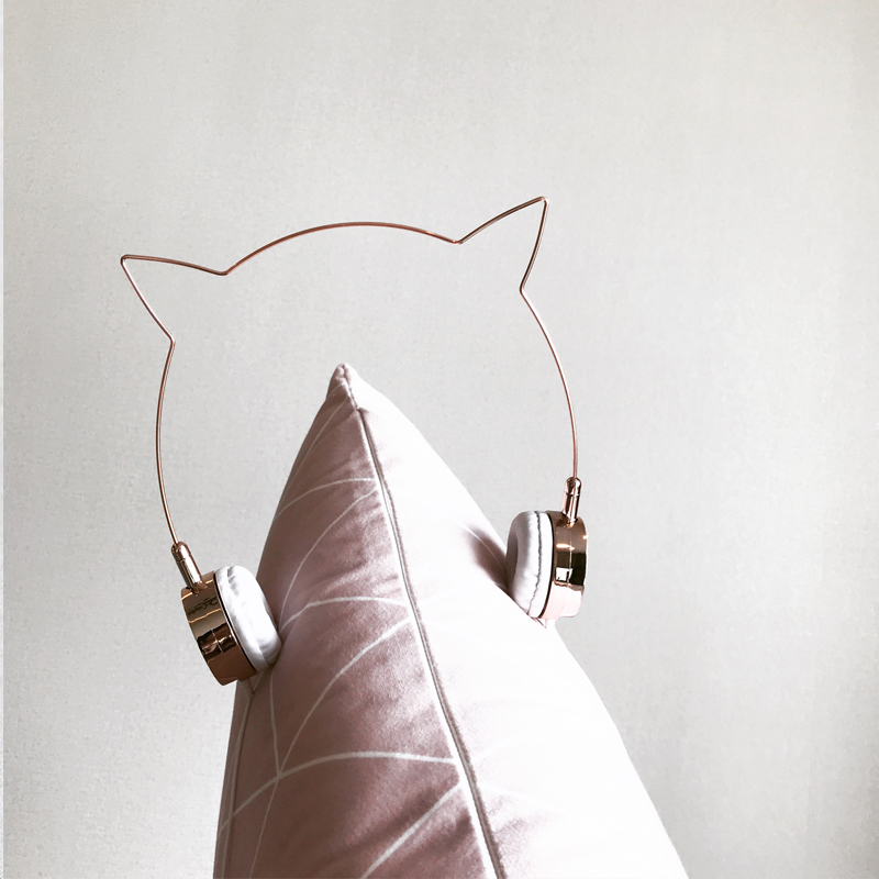 耳机头戴式通用vivo华为OPPO可爱猫耳朵女生手机吃鸡线控带麦低音