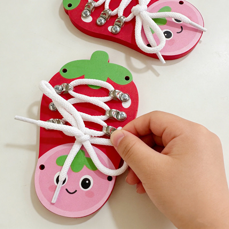Strawberry shoelace skill board Montessori baby diy accessories homemade busy house hole board toy early education puzzle