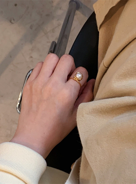 设计感小众金属拼色戒指