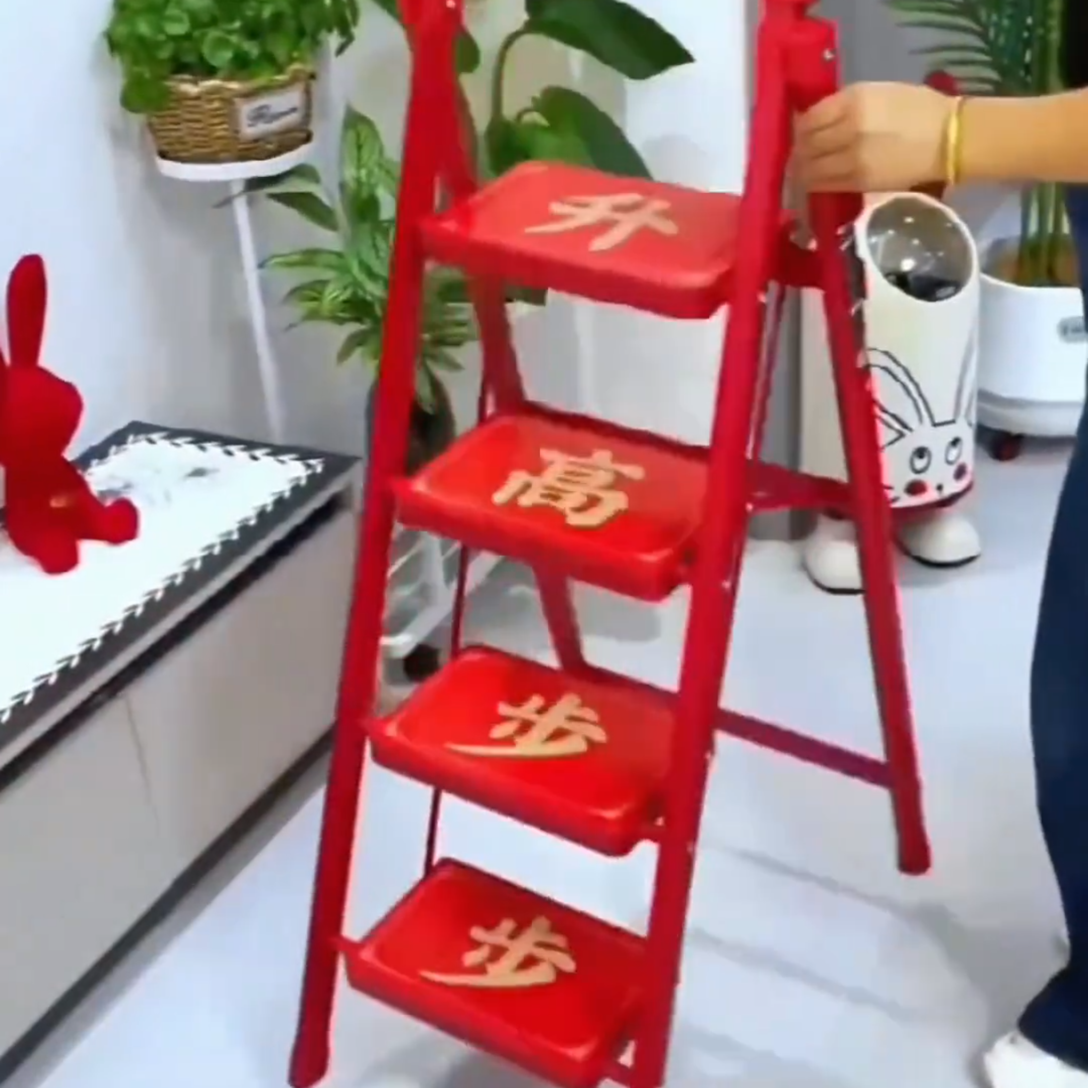 2026新款梯子家用折叠加厚碳钢人字梯移动伸缩步梯多功能室内楼梯,淘宝优惠券,粉丝福利购,淘宝优惠卷