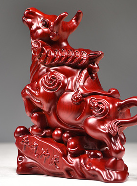 红色木质牛摆件实木雕刻生肖吉祥物饰品办公室桌面摆设红木工艺品