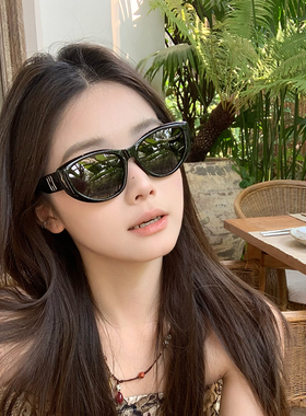 欧美时尚TR90大框防晒偏光墨镜女