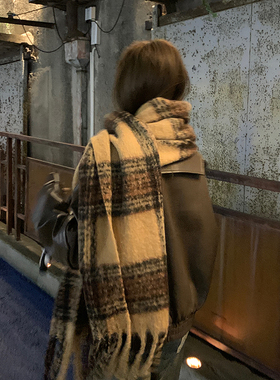 秋冬围巾披肩一体情侣款美拉德风
