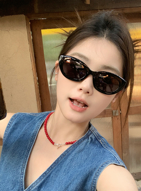 黑色椭圆小猫眼防晒偏光墨镜女