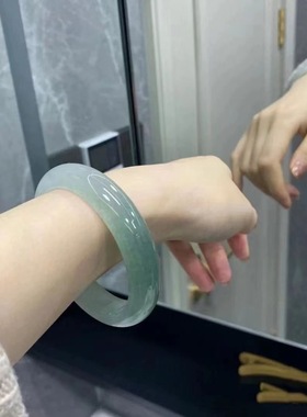 天然缅甸老坑冰种翡翠手镯飘蓝花晴水正圈清新翠绿款油青玉手镯