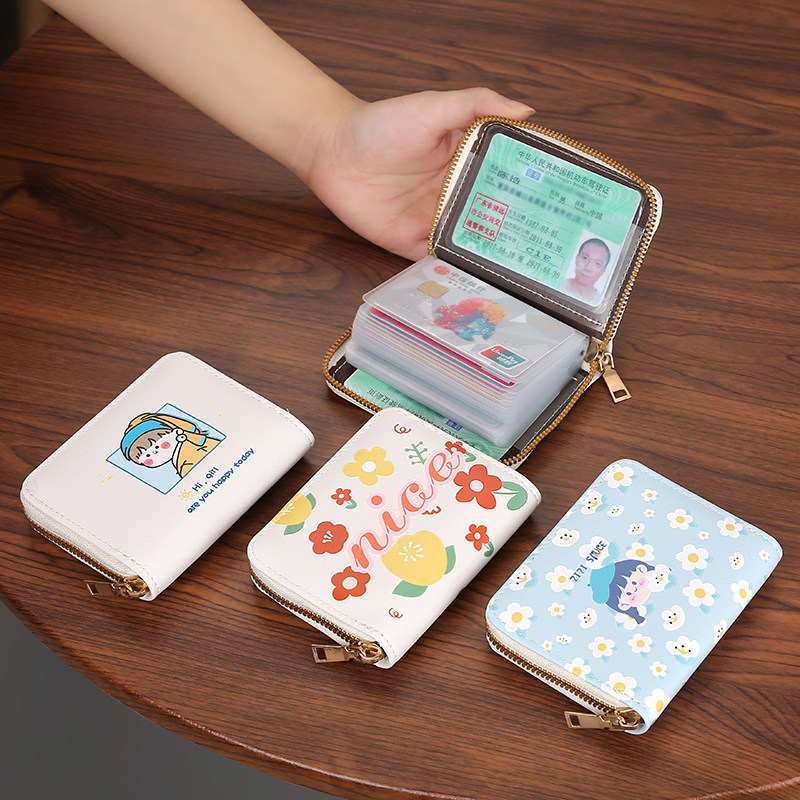 新款小巧女卡通镜窗少女心零钱包 werllands路勋箱包卡包