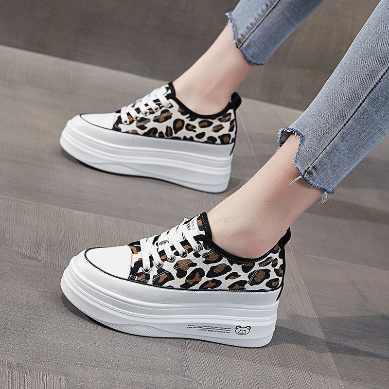 小白豹鞋 新人首单立减十元 21年7月 淘宝海外