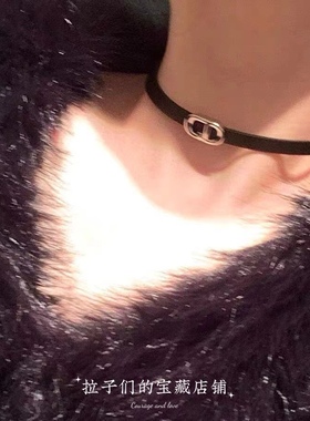 纯欲性感字母choker项链女小众设计高级感锁骨链颈链气质项圈颈带