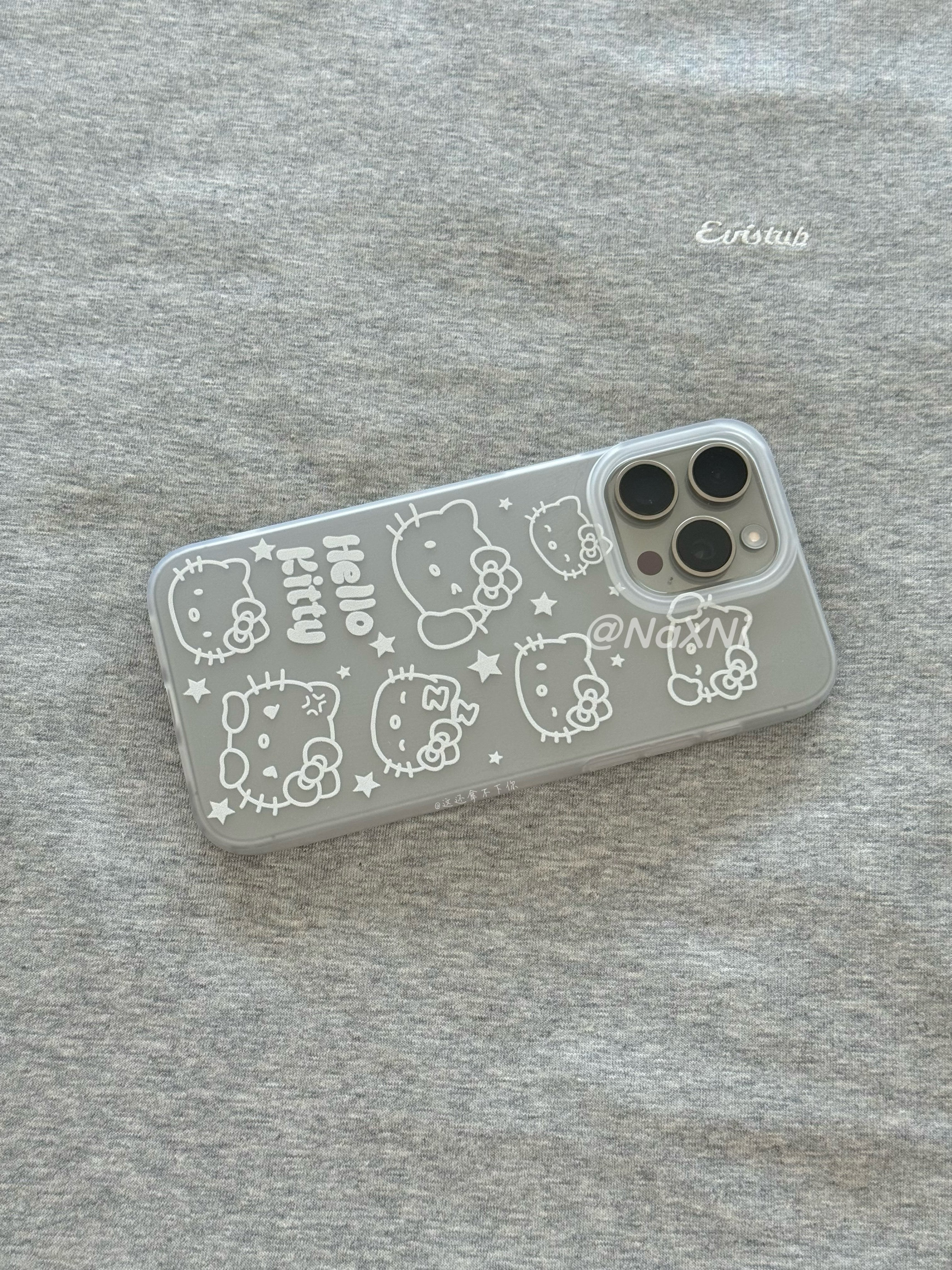 白色线条大头kitty适用于iphone17ProMax手机壳新款苹果15pro可爱大孔凯蒂猫全包14保护套16透明磨砂硅胶软壳