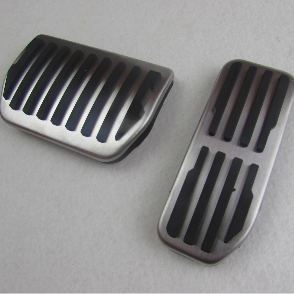 适用于捷豹XE f-pace 极光揽胜星脉金属免打孔踏板改装专车专用 - 图1