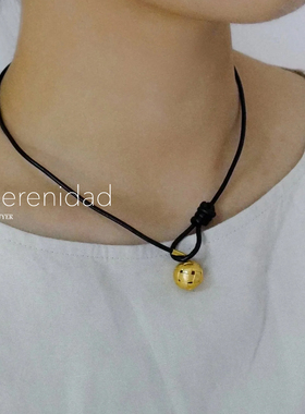 新款La Serenidad · Monogram 001蜡果绳黑色蜡皮绳编织圆球T扣