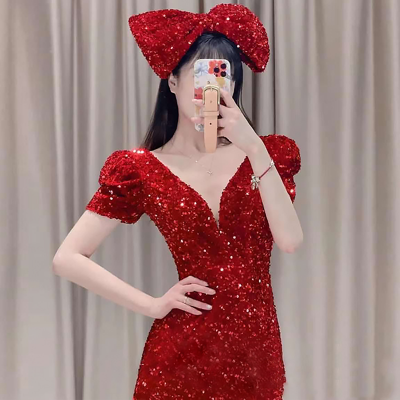 敬酒服新娘2023新款订婚晚礼服裙女宴会气质主持人回门连衣裙高级