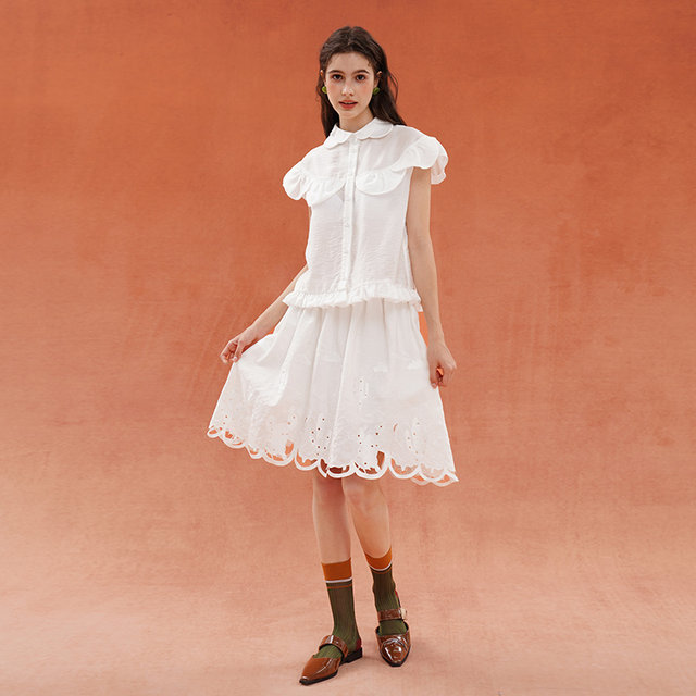 Camo sleeveless petal thin shirt