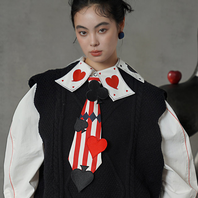 Kamo Original Retro Print Women’s Red Bow Tie