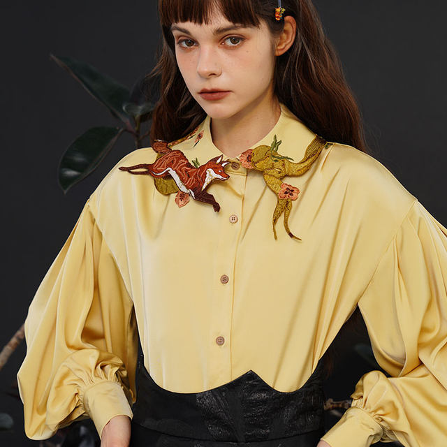 Kamo 2022 Spring Zihu Story Retro Shirt