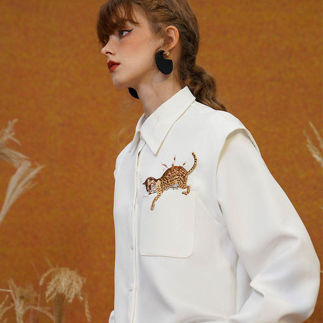 Kamo original leopard pocket embroidered shirt