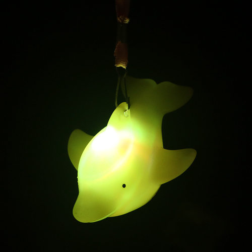 发光挂绳小夜灯七彩闪光挂件海洋动物海豚海星章鱼批南瓜灯夜市发 - 图1