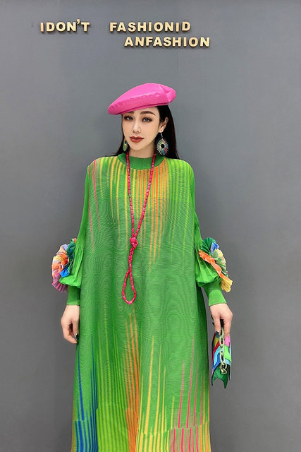 2026 Spring New Style Pleated Dress Colorful Elegant Comfortable Three-dimensional Flower Elegant Loose Plus Size ເຄື່ອງນຸ່ງຜູ້ຍິງ