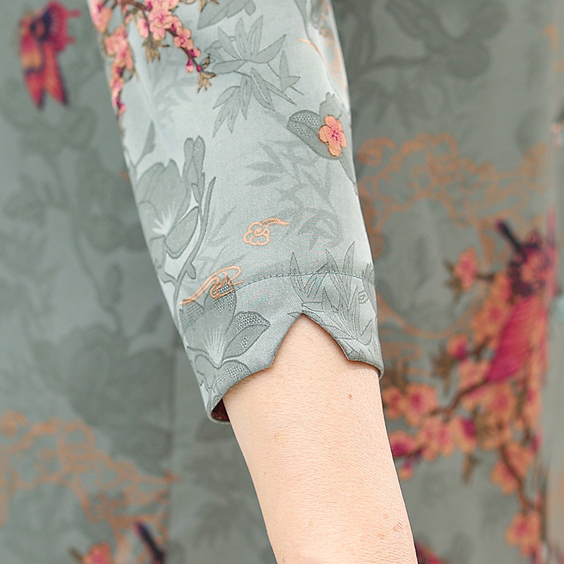 胖妈妈夏装加肥加大码真丝绸缎衬衫中老年人女装奶奶老太太春秋装