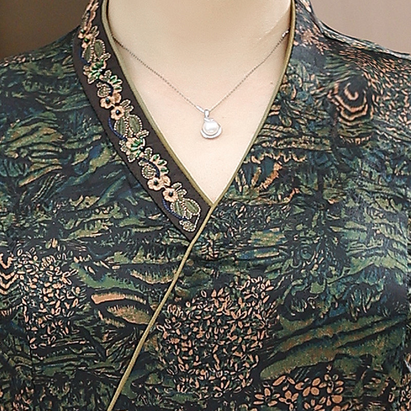  芭萱妮中老年女装