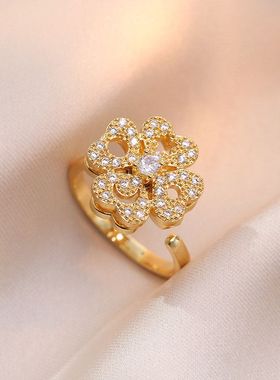 项链女网红跨境旋转爱心锆石小众时尚新款设计感戒指套装钛钢项链