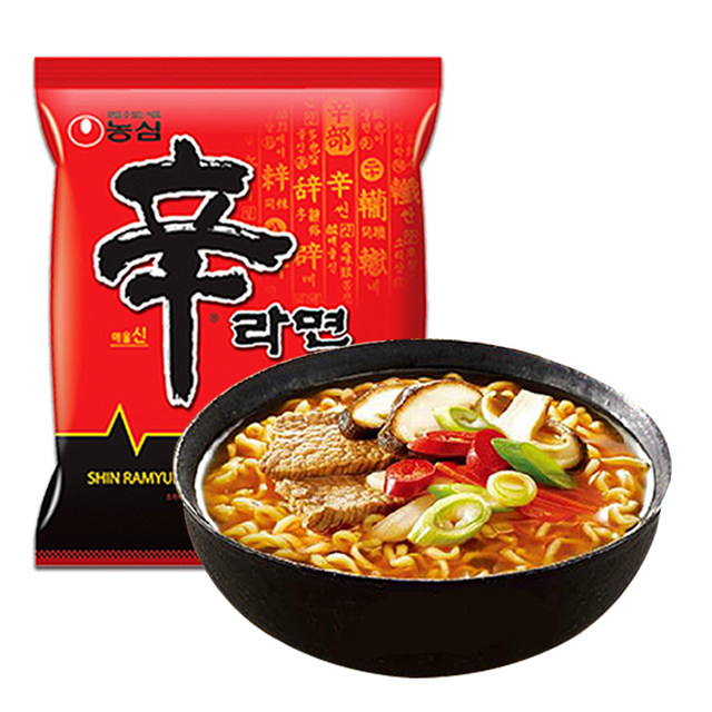 Korean imported mushroom beef flavor Nongshim Ramen