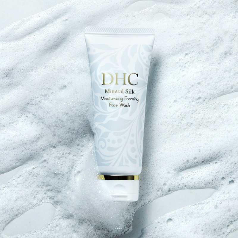 dhc【日本集货】矿物质蚕丝洁面乳 DHC海外洁面