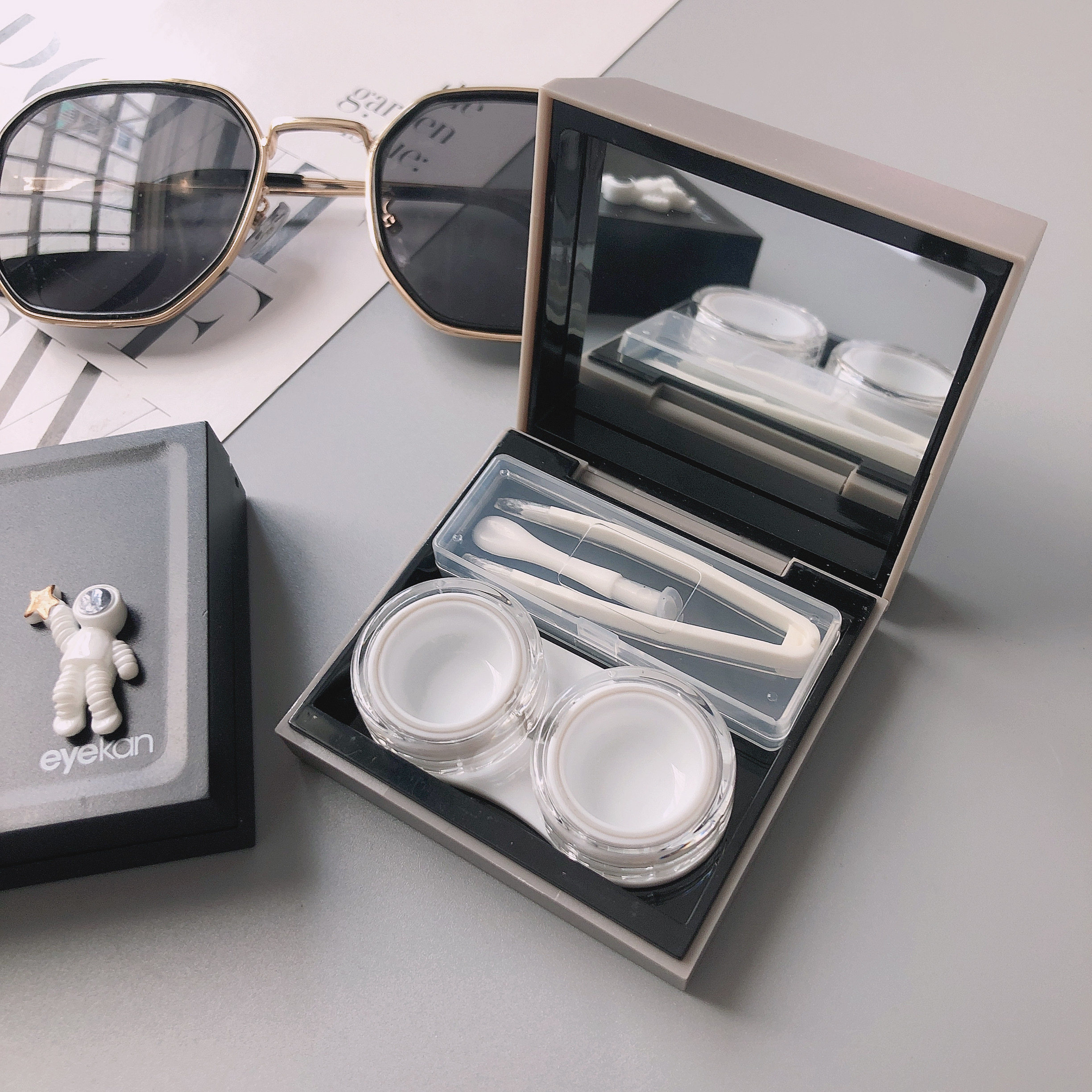 高档磁吸隐形眼镜盒子简约便携男女通用美瞳盒伴侣盒送男友送同学,淘宝优惠券,粉丝福利购,淘宝优惠卷