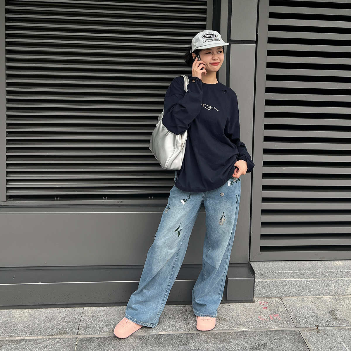 Sleepzoo 23AW 复古雏菊刺绣牛仔裤女 韩国街头百搭宽松休闲长裤 - 图2