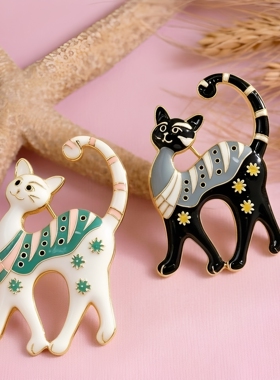卡通可爱猫咪珐琅胸针衣服装饰