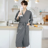 Мужской осенний летний белый тонкий быстросохнущий банный халат, оверсайз