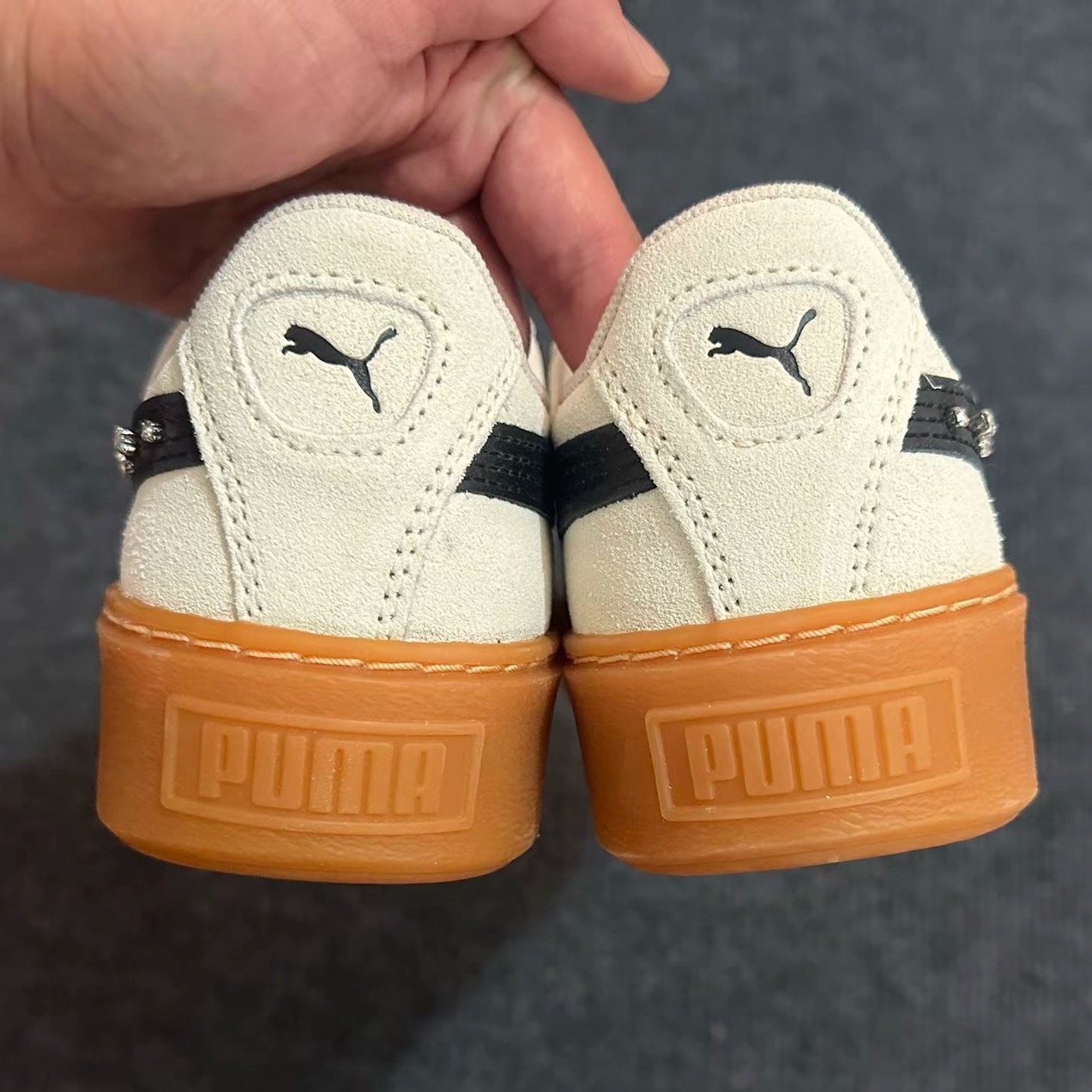 PUMA彪马新款女子复古增高松糕鞋女花卉串珠板鞋PLATFORM 400832,淘宝优惠券,粉丝福利购,淘宝优惠卷