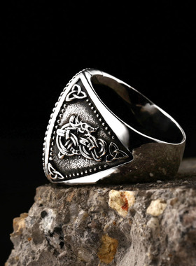 狂饰风男钛钢维京不掉色戒指