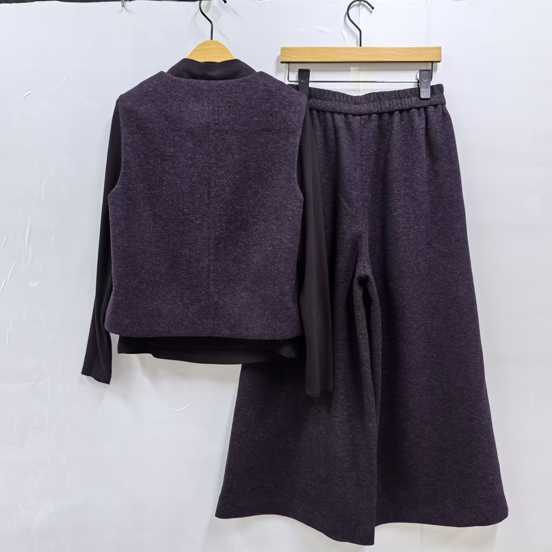 凯琳黛尔Q27C390春装2026女新款时尚马甲高领T恤阔腿裤三件套套裤,淘宝优惠券,粉丝福利购,淘宝优惠卷