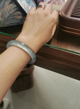 天然独龙玉高冰种翡翠色蓝水手镯宽条库里蓝正圈手镯海蓝宝玉镯