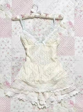 Sexy hot girl short suspender women's top