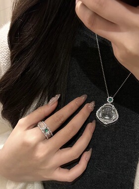 新中式绿顶珠天然水沫玉小佛公吊坠项链通体s925纯银轻奢冰透感