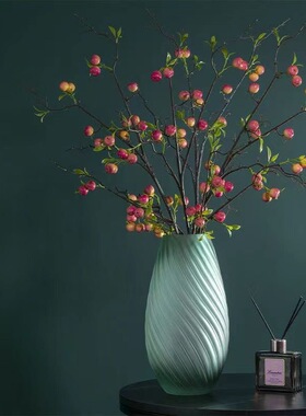ins风高级感磨砂玻璃花瓶大号绿色螺纹水养鲜花插花客厅餐厅摆件