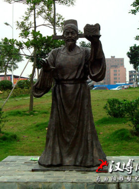 玻璃钢人物公园主题雕塑