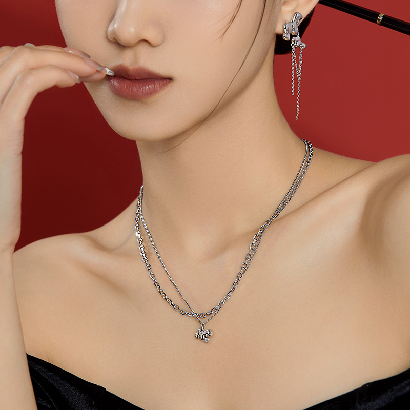 GlamEver颈链新品祥云元素吊坠轻奢设计感缠绕叠戴锁骨链送女友