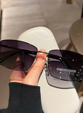 防紫外线长方形复古男士偏光墨镜