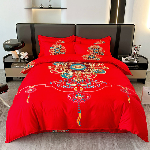 Pure cotton red wedding sheet quilt cover four-piece set