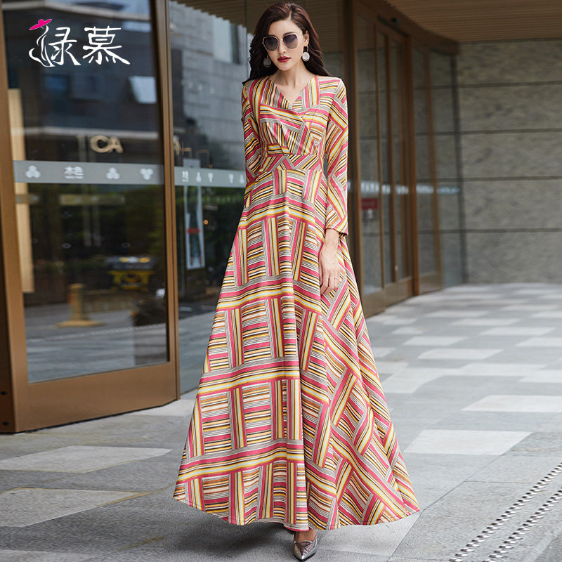 绿慕秋季长袖2020新款格纹连衣裙 绿慕连衣裙