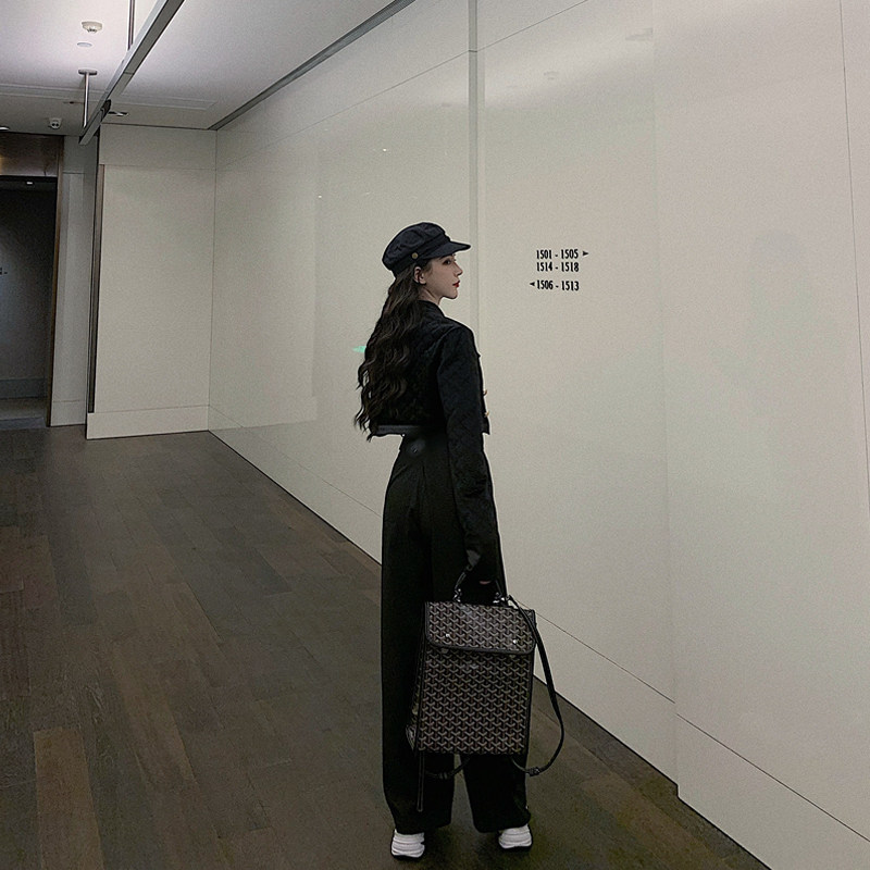 人间芭比宫廷风丝绒短外套秋冬棉服 仙黛莉女装短外套