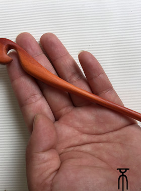 非洲小叶紫檀古典手工雕刻发簪